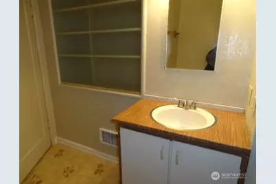 411 W 4th Street, Aberdeen, WA 98520 - Photo 38