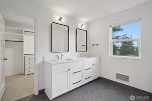 12332 38th Ave NE, Seattle, WA 98125 - Photo 18