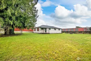 811 Little Ave NE, Castle Rock, WA 98611 - Photo 36