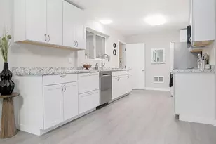 811 Little Ave NE, Castle Rock, WA 98611 - Photo 12