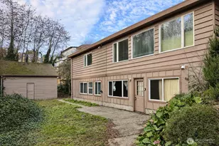 1813 Taylor Ave N, Seattle, WA 98109 - Photo 1