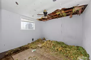 217 Bradford St, Raymond, WA 98577 - Photo 8