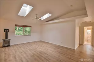 7847 Blakely Ave, Clinton, WA 98236 - Photo 8