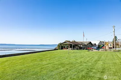 7847 Blakely Avenue, Clinton, WA 98236 - Photo 30