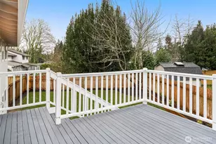 22402 42nd Pl W, Mountlake Terrace, WA 98043 - Photo 22