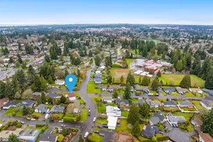 22402 42nd Pl W, Mountlake Terrace, WA 98043 - Photo 32