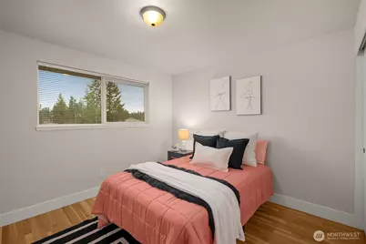 22402 42nd Place W, Mountlake Terrace, WA 98043 - Photo 10