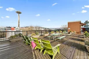 425 Vine St, Seattle, WA 98121 - Photo 18