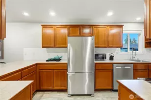 7809 218th St SW, Edmonds, WA 98026 - Photo 14