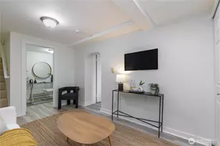 3026 26th Ave W, Seattle, WA 98199 - Photo 22