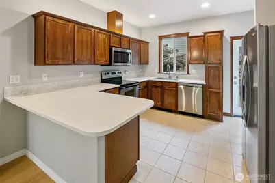 2923 Belmonte Lane, Everett, WA 98201 - Photo 12