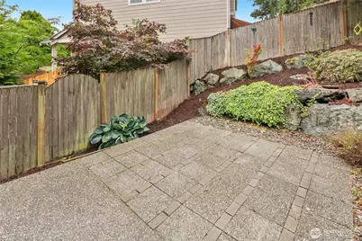 2923 Belmonte Lane, Everett, WA 98201 - Photo 32