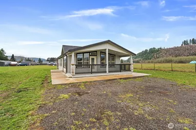 210 Mossyrock Rd W, Mossyrock, WA 98564 - Photo 2
