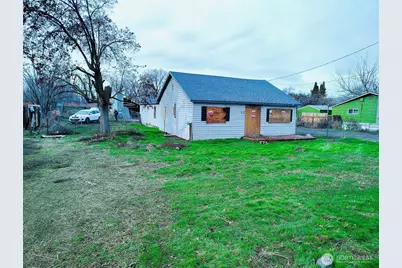 512 Keys Road, Yakima, WA 98901 - Photo 4