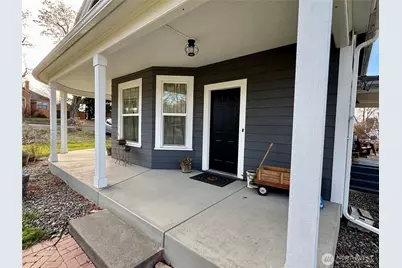 112 S 6th Street, Dayton, WA 99328 - Photo 2