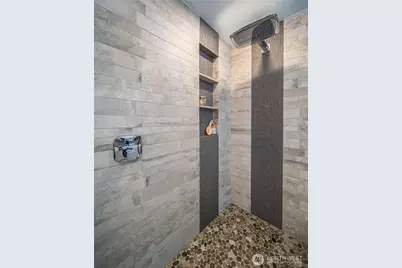 615 E Pike Street #303, Seattle, WA 98122 - Photo 24