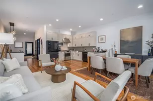 615 E Pike St, Seattle, WA 98122 - Photo 6