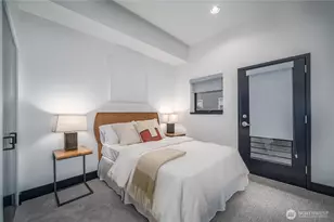 615 E Pike St, Seattle, WA 98122 - Photo 26