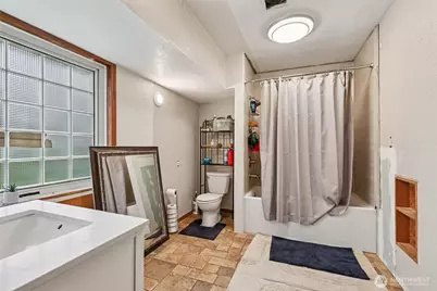 8754 Peavey Road, Sedro Woolley, WA 98284 - Photo 32