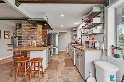 8754 Peavey Road, Sedro Woolley, WA 98284 - Photo 20