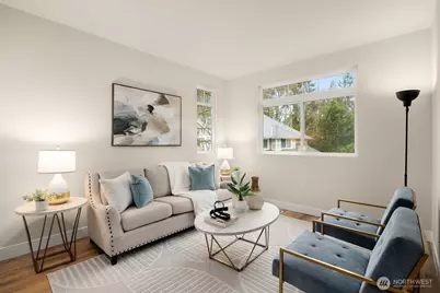 6773 SE Cougar Mountain Way #4, Bellevue, WA 98006 - Photo 2