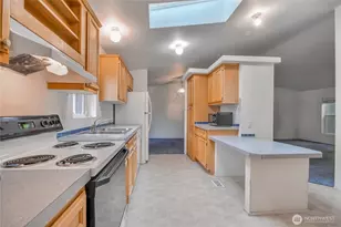 11120 Morningside Dr E, Puyallup, WA 98372 - Photo 18