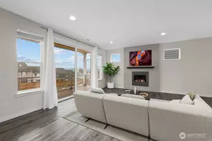 2114 NW Rustling Fir Ln, Silverdale, WA 98383 - Photo 8