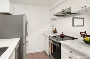 23307 Cedar Way, Mountlake Terrace, WA 98043 - Photo 16