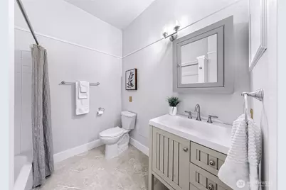 8633 Wabash Avenue S, Seattle, WA 98118 - Photo 18