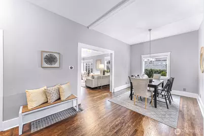 8633 Wabash Avenue S, Seattle, WA 98118 - Photo 10