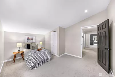 8633 Wabash Avenue S, Seattle, WA 98118 - Photo 30