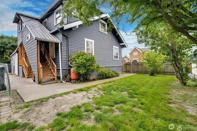 1208 N 10th Street #A, Tacoma, WA 98403 - Photo 2