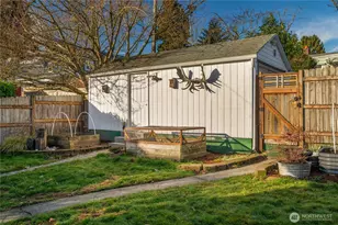 630 NW 82nd St, Seattle, WA 98117 - Photo 30