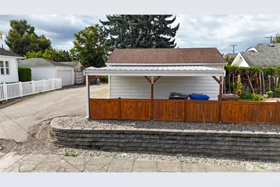 1402 S 56th Street, Tacoma, WA 98408 - Photo 24