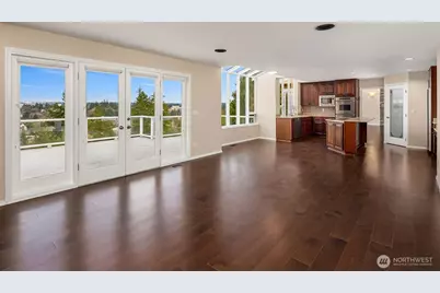 9610 SE 7th Street, Bellevue, WA 98004 - Photo 18