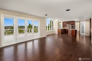 9610 SE 7th St, Bellevue, WA 98004 - Photo 18