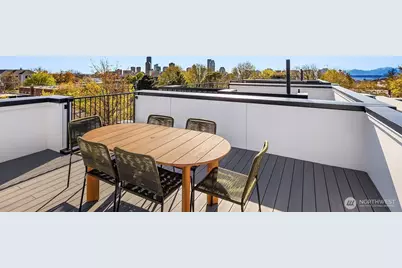1717 17th Avenue, Seattle, WA 98122 - Photo 18