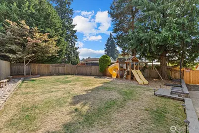 18411 22nd Drive SE, Bothell, WA 98012 - Photo 24