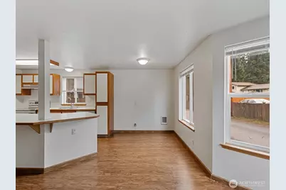 13411 Meadow Rd, Everett, WA 98208 - Photo 32