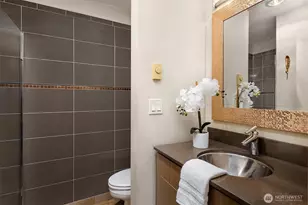 500 5th Ave W, Seattle, WA 98119 - Photo 32