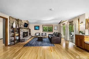 8610 Zircon Dr SW, Lakewood, WA 98498 - Photo 10