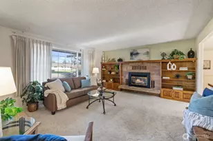 4210 129th St NE, Marysville, WA 98271 - Photo 6