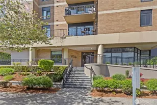 1300 University St, Seattle, WA 98101 - Photo 28