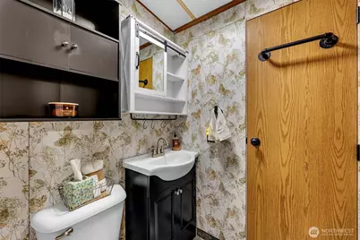 1004 NW 405th Street, Woodland, WA 98674 - Photo 26