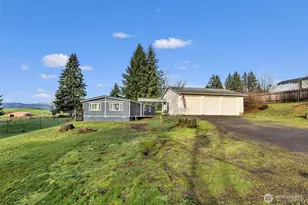 1004 NW 405th St, Woodland, WA 98674 - Photo 4