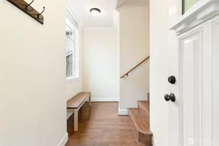 320 Chelan Pl NE, Renton, WA 98059 - Photo 4