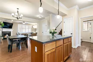 320 Chelan Pl NE, Renton, WA 98059 - Photo 10