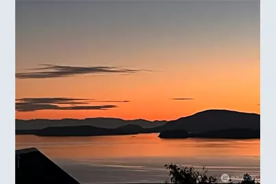 414 S Clarkwood Drive, Bellingham, WA 98225 - Photo 2