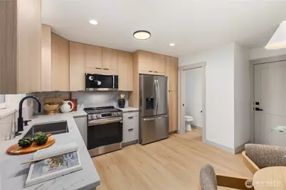 815 26th Avenue #B, Seattle, WA 98122 - Photo 6