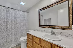 22111 108th Ave SE, Kent, WA 98031 - Photo 14